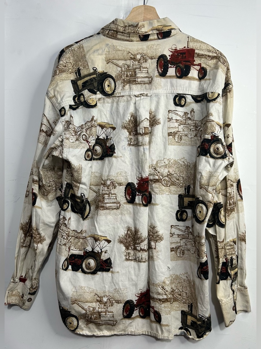 5 for $25🔥Bit & Bridle Button Front Tractor‎ Print Shirt Medium - Picture 2 of 8
